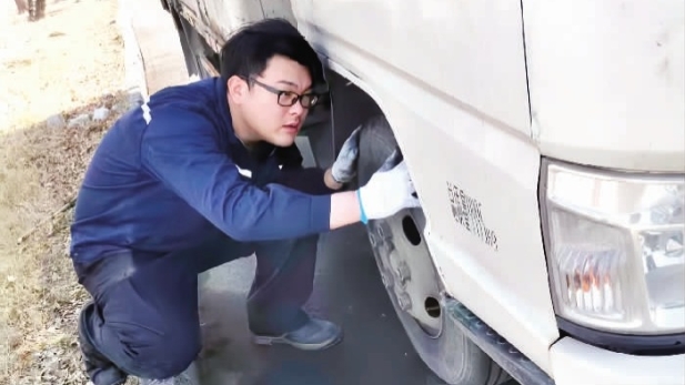 一个车队长的“刚”与“柔”