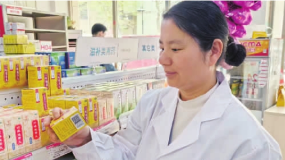 许湘琴：她带出10名优秀药店店长